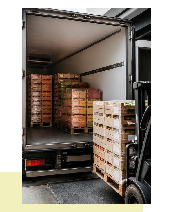 Перевозка сельхозпродукции на паллетах с доставкой в Колпино